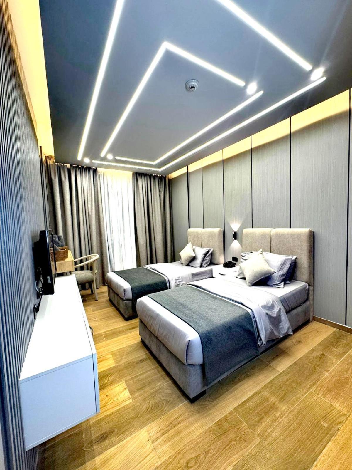 Queens Suite Hotel Bejrút Exteriér fotografie