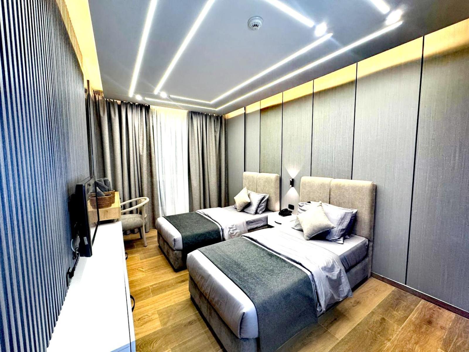 Queens Suite Hotel Bejrút Exteriér fotografie
