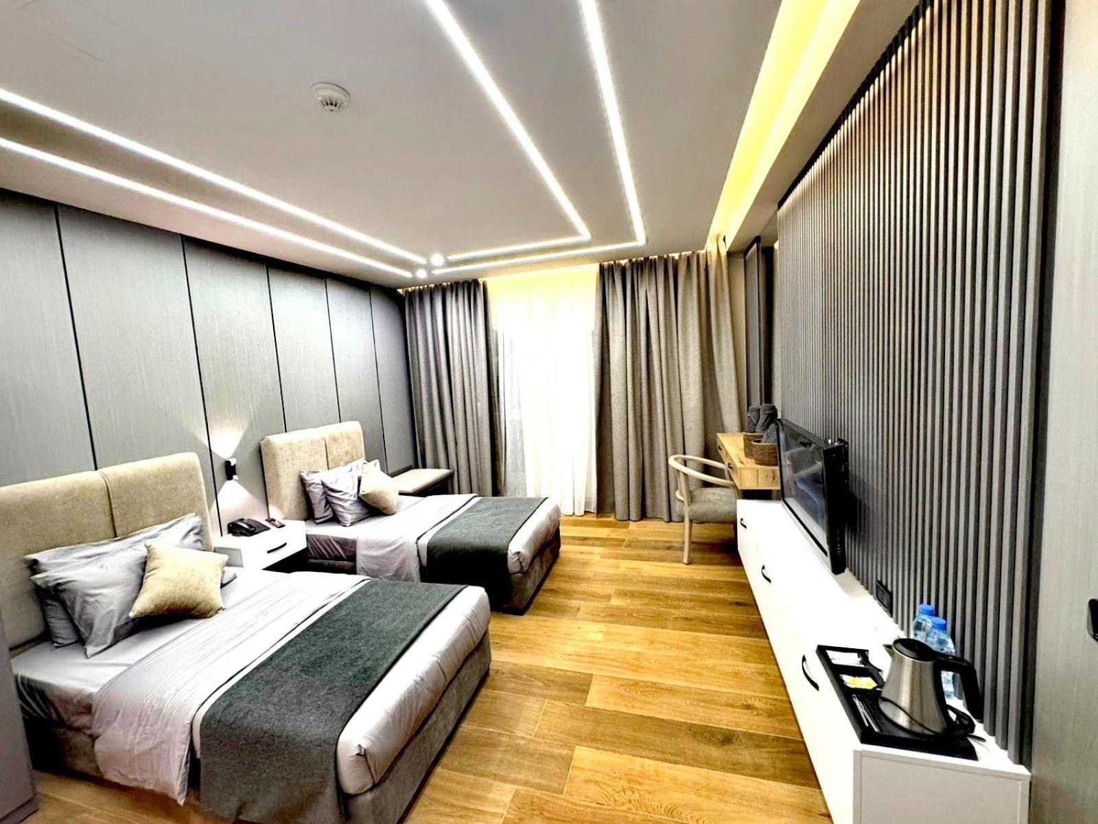 Queens Suite Hotel Bejrút Exteriér fotografie