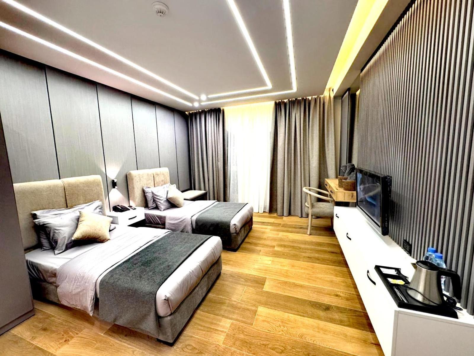 Queens Suite Hotel Bejrút Exteriér fotografie