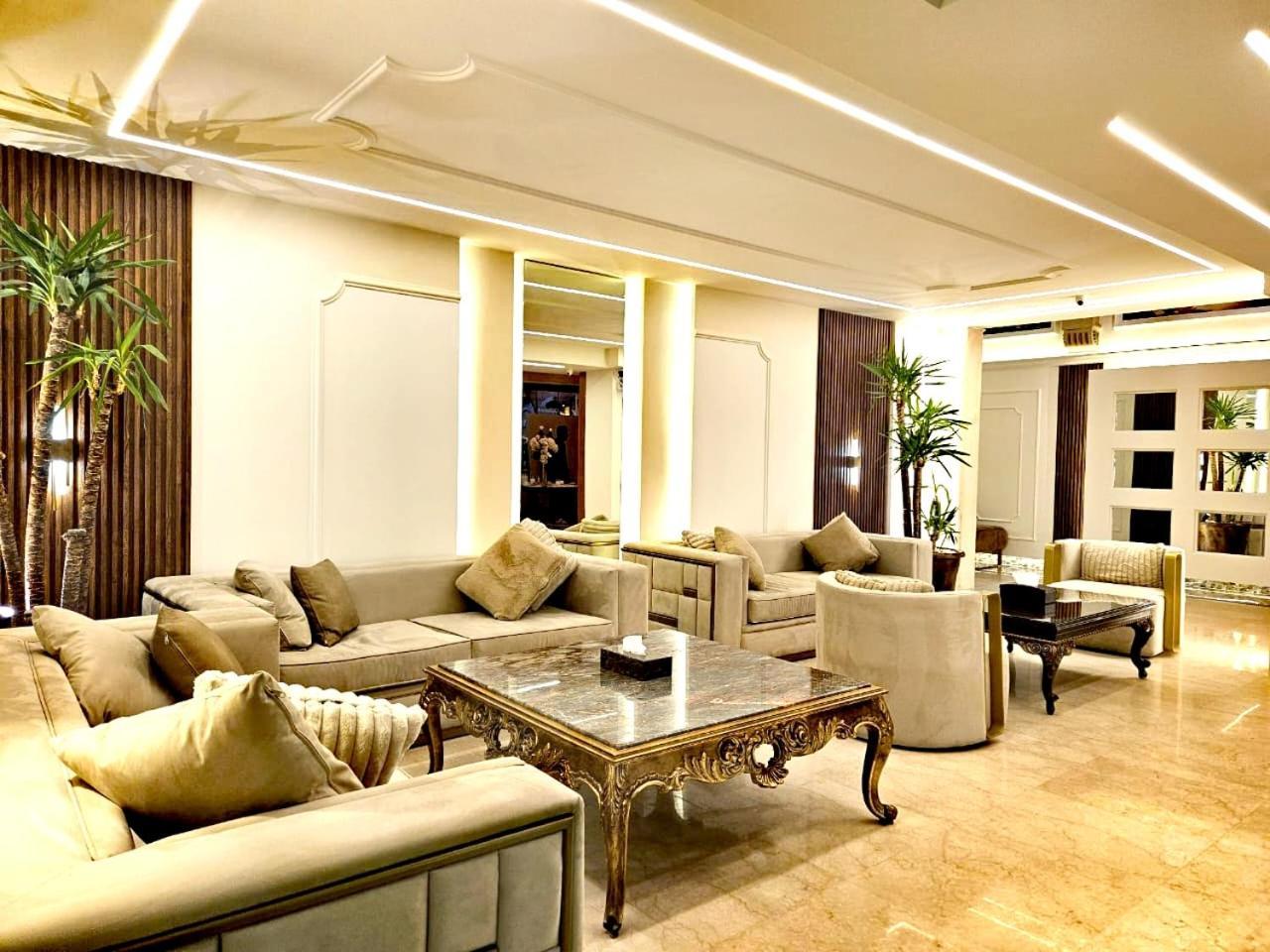 Queens Suite Hotel Bejrút Exteriér fotografie